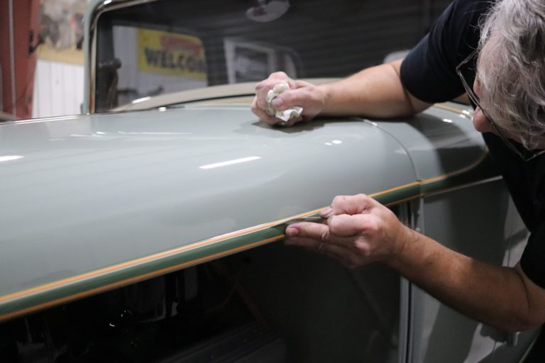 1932 Ford Tudor Sedan 5th Avenue Special Final assembly