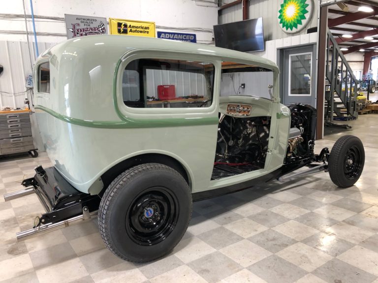 1932 Ford Tudor Sedan 5th Avenue Special Final assembly