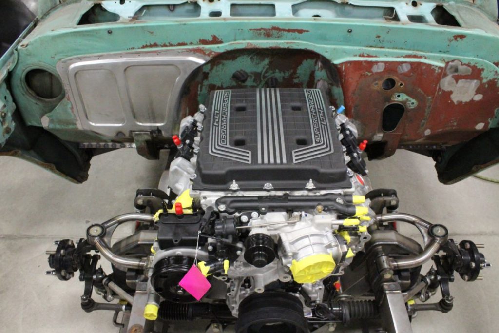 Custom-LT4-1968-Chevy-C10-hot-rod-truck-949-Engine-install