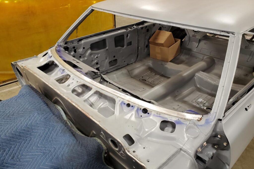 1966 Pontiac Catalina 421 2+2 Fabrication