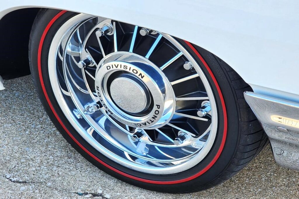 Custom LT4 1966 Pontiac Catalina 421 2+2 Restomod