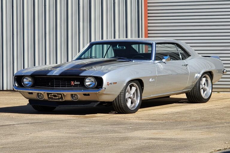 Silver 1969 Z28 Camaro Supercharged LT4 protouring restomod classic muscle car