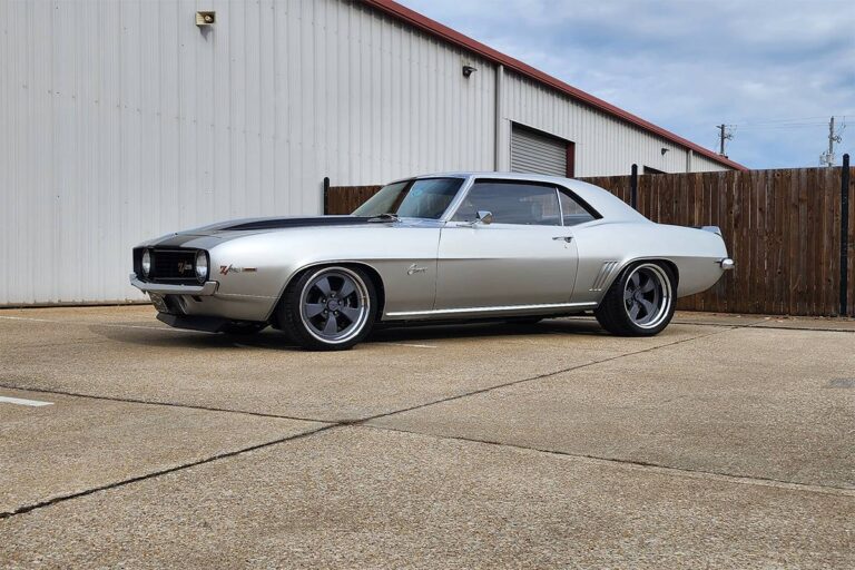 Silver 1969 Z28 Camaro Supercharged LT4 protouring restomod classic muscle car